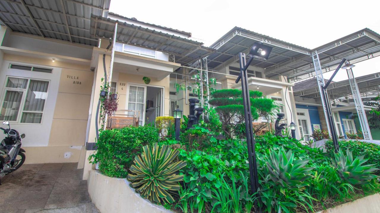 Villa El Nino 5 Bedroom Dengan Rooftop Mountain View Batu  Exterior foto